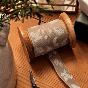 Foliage & Cone Ribbon in Grey